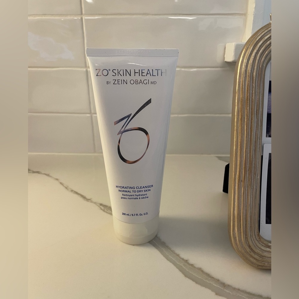 ZO Skin Health Hydrating Cleanser!